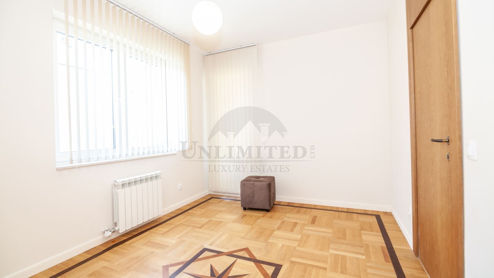 Продава 4-СТАЕН, гр. София, Изток, снимка 15 - Апартаменти - 56246878