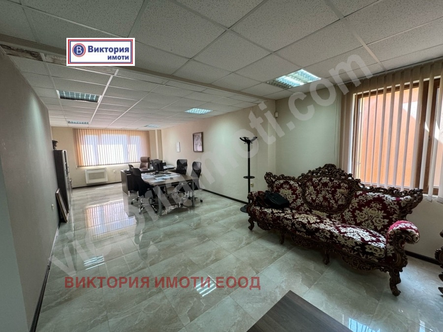 Продава ОФИС, гр. Велико Търново, Център, снимка 2 - Офиси - 52544885