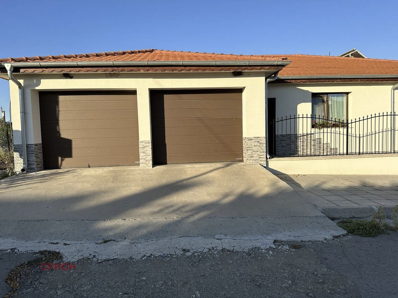 Продава КЪЩА, с. Винарско, област Бургас, снимка 2 - Къщи - 53610733