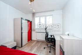 3 soveværelser Tsentar, Sofia 11