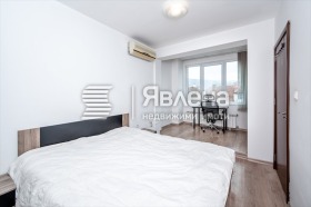 3 soveværelser Tsentar, Sofia 8