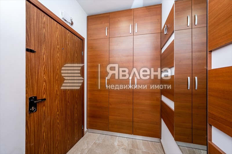 Myytävänä  3 makuuhuonetta Sofia , Tsentar , 120 neliömetriä | 28046466 - kuva [14]