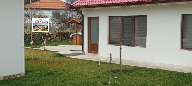 Продава КЪЩА, с. Езерец, област Добрич, снимка 1 - Къщи - 49015164