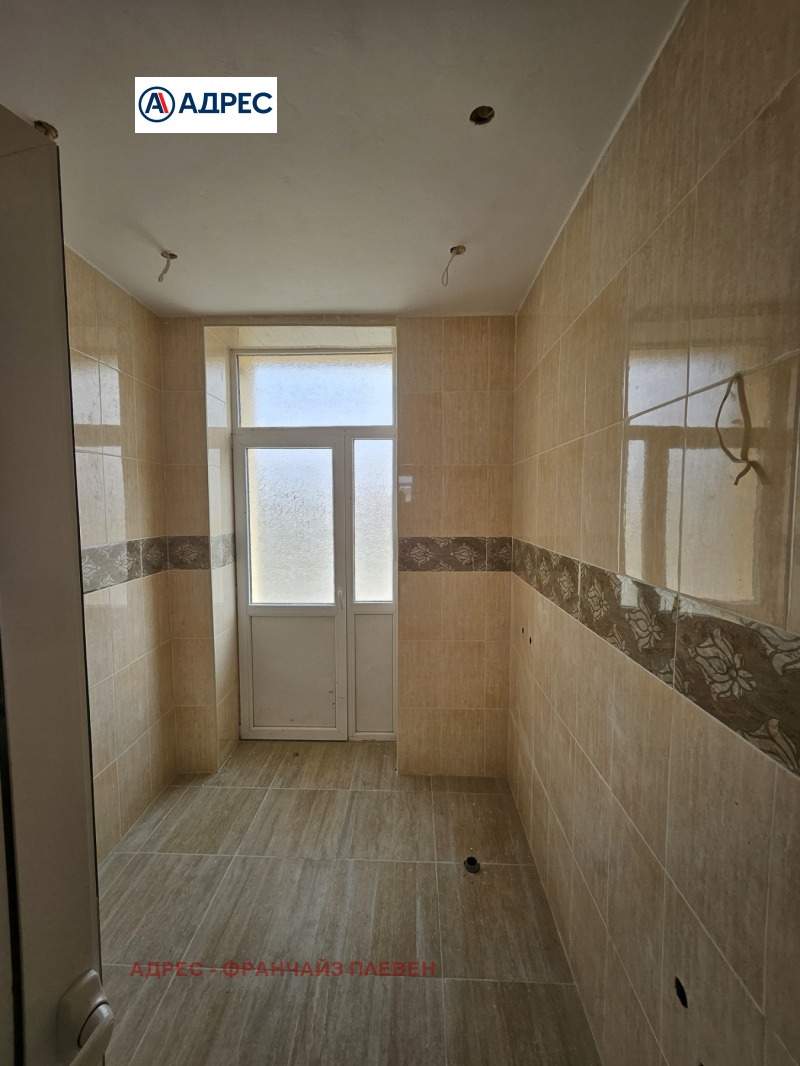 Продава КЪЩА, с. Градина, област Плевен, снимка 7 - Къщи - 52600158