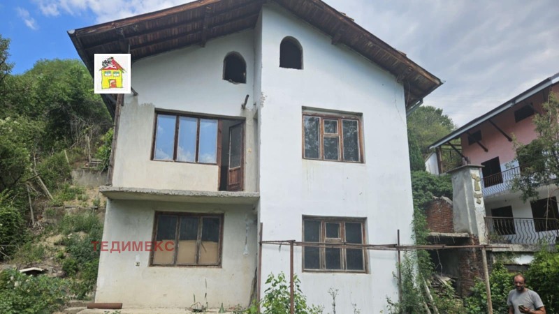 Продава КЪЩА, с. Невестино, област Кюстендил