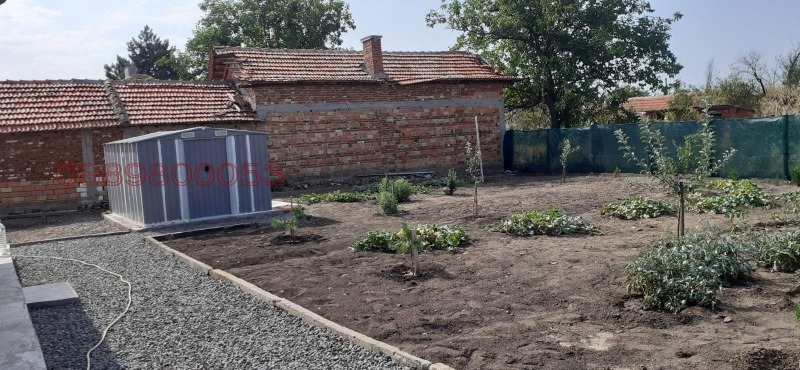 Продава ВИЛА, с. Пет могили, област Сливен, снимка 15 - Вили - 52782124