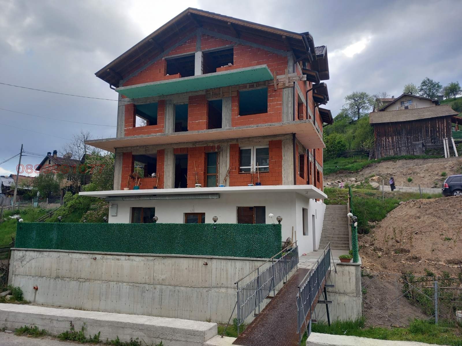 Продава КЪЩА, с. Бабяк, област Благоевград
