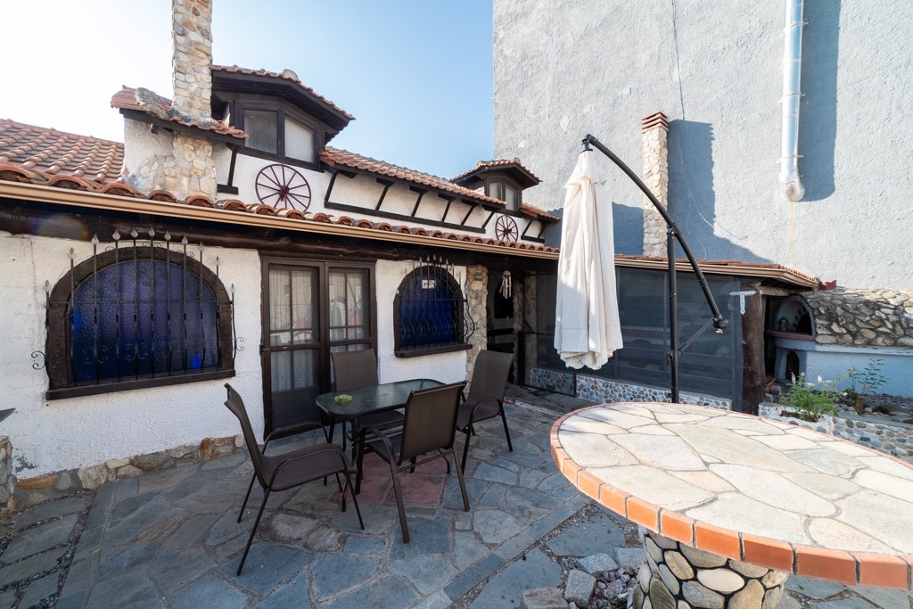 Продава КЪЩА, гр. София, Център, снимка 16 - Къщи - 55120981