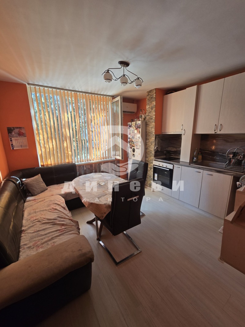 Продава  2-стаен град Стара Загора , Три чучура - юг , 49 кв.м | 61601779