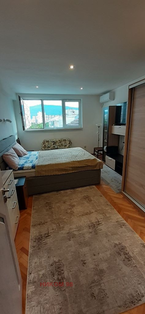 Продава  3-стаен, град София, Зона Б-5 •  249 990 EUR • ID 27455051 — holmes.bg - [1] 