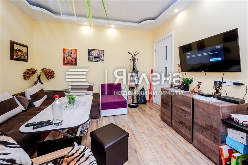 Продается  2 спальни София , Красно село , 89 кв.м | 36957852 - изображение [2]