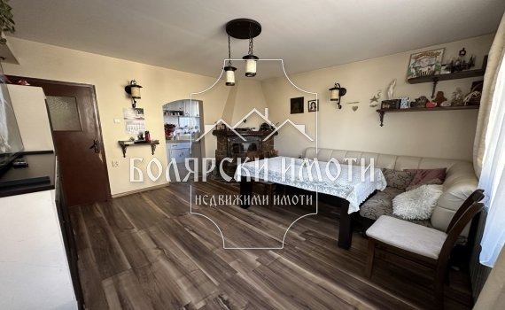 Till salu  Hus Golv Veliko Tarnovo , Varusja , 200 kvm | 56279261 - bild [2]