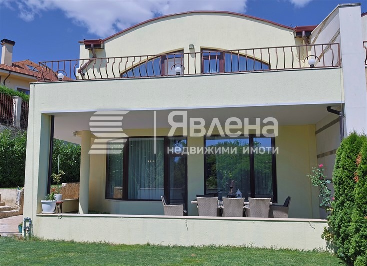 Til salg  Hus Varna , m-t Manastirski rid , 344 kvm | 57077532 - billede [2]