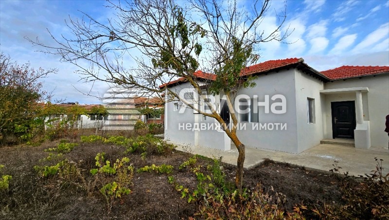 Продава КЪЩА, с. Соколово, област Добрич