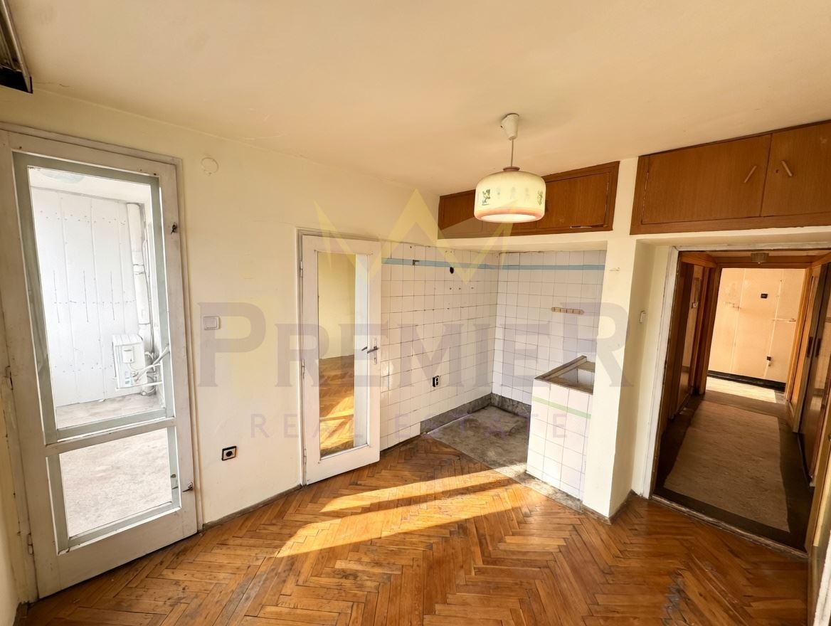 Продава 4-СТАЕН, гр. Варна, Чайка, снимка 3 - Апартаменти - 54820016