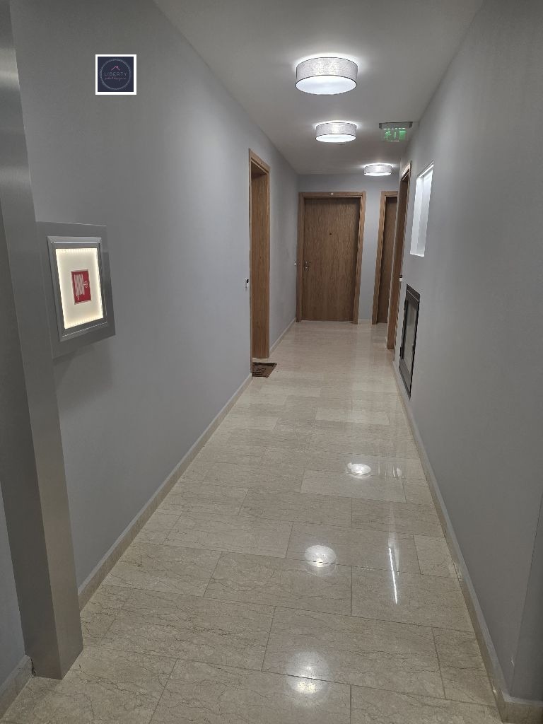 Продава 2-СТАЕН, гр. София, Център, снимка 2 - Апартаменти - 53972944