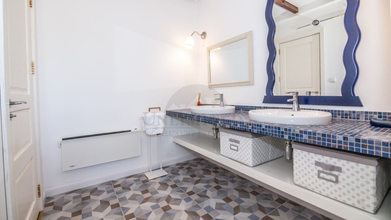 Till salu  Hus Sofia , Malinova dolina , 256 kvm | 88404743 - bild [16]