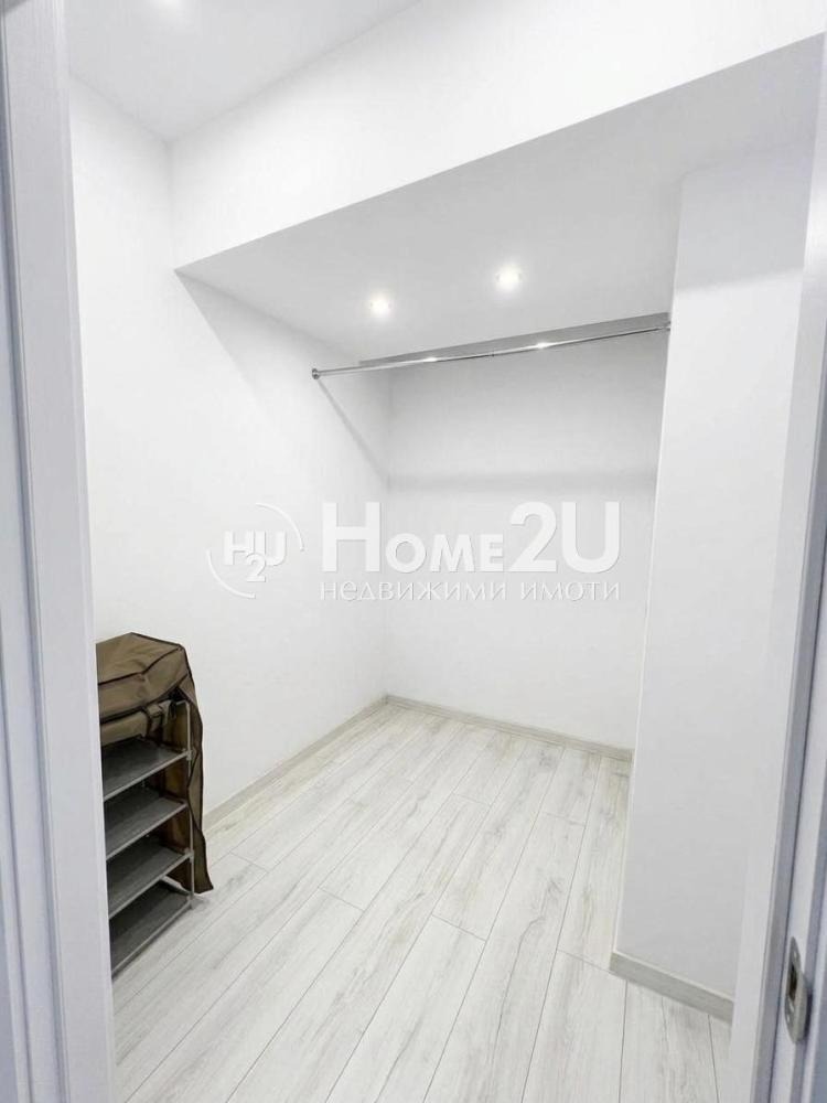 Продава КЪЩА, с. Безводица, област Добрич, снимка 12 - Къщи - 55886195