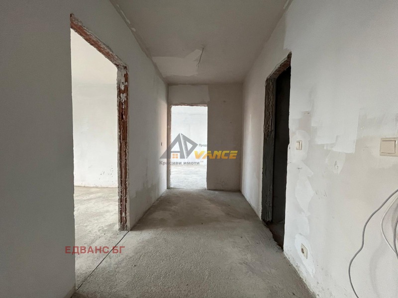 De vânzare  2 dormitoare Burgas , Vâzrajdane , 130 mp | 66222711 - imagine [12]