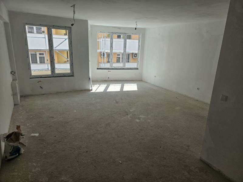 De vânzare  2 dormitoare Sofia , Manastirsci livadi , 90 mp | 81829915 - imagine [2]