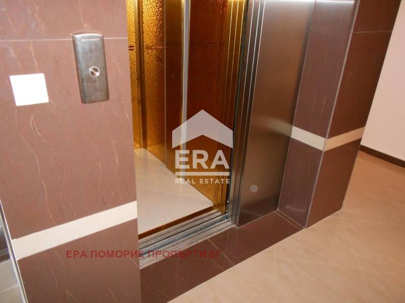 Продава МНОГОСТАЕН, гр. Поморие, област Бургас, снимка 2 - Апартаменти - 53430193