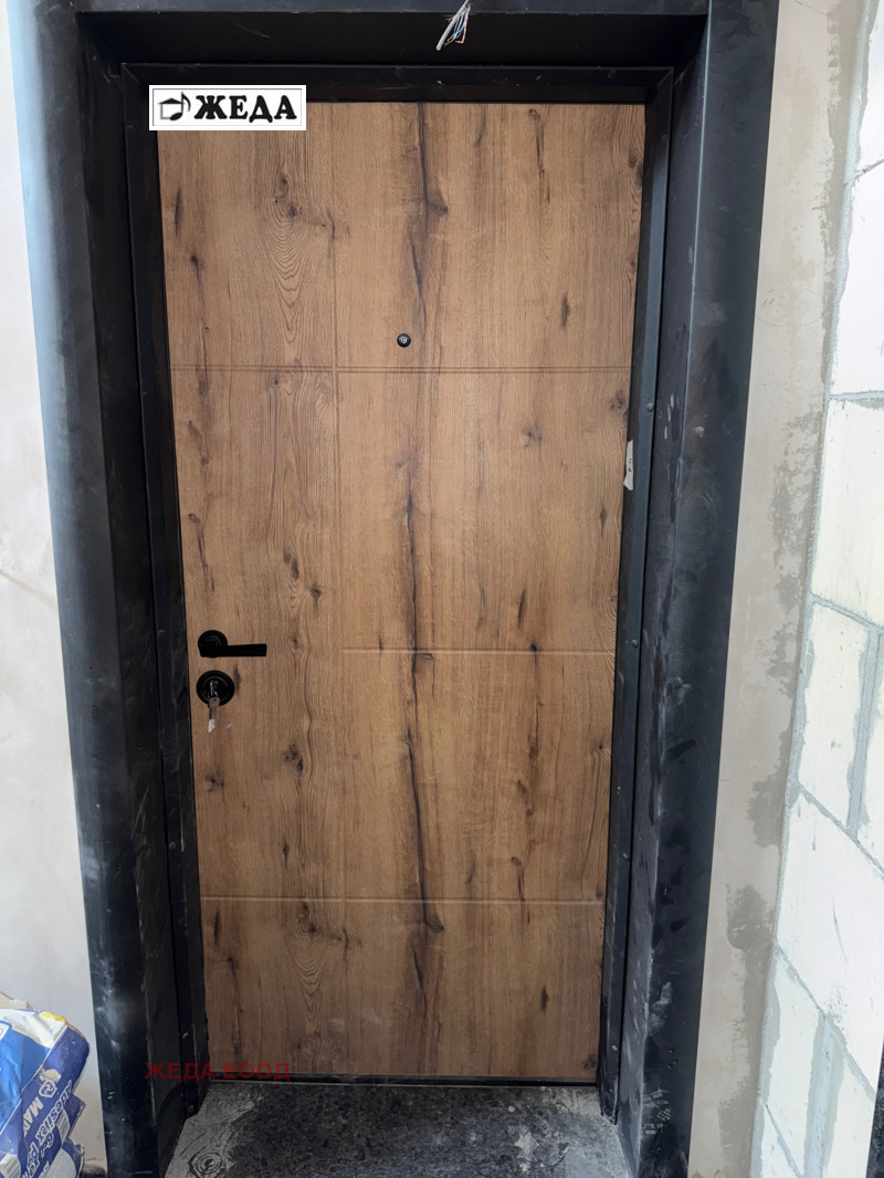 Продава  3-стаен град Плевен , Широк център , 90 кв.м | 49254626 - изображение [4]