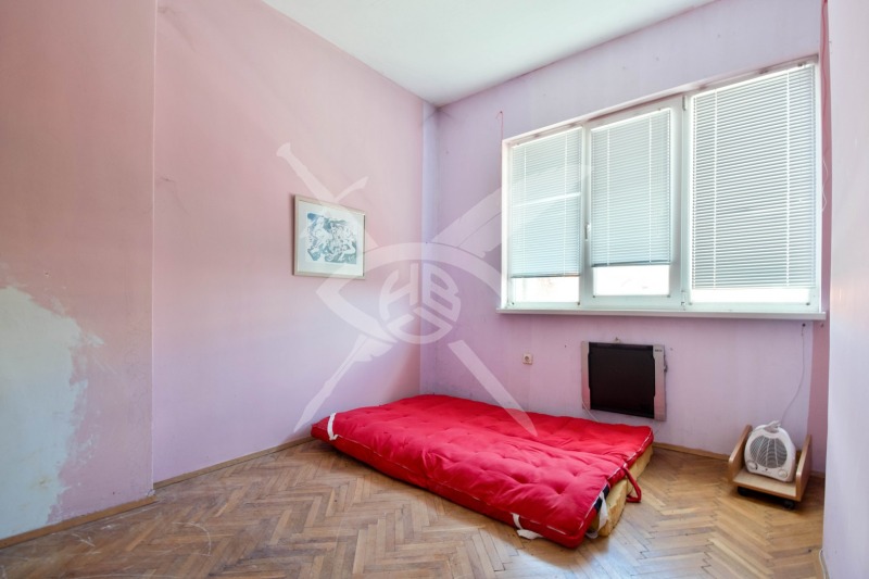 Zu verkaufen  3+ Schlafzimmer Sofia , Zentar , 109 qm | 39687520 - Bild [12]