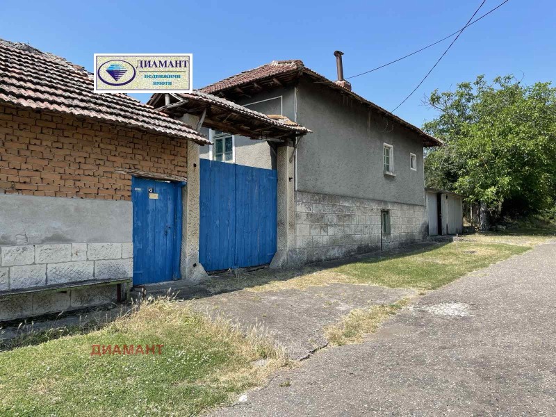 Продава  Къща област Русе , с. Екзарх Йосиф , 130 кв.м | 45735914 - изображение [4]