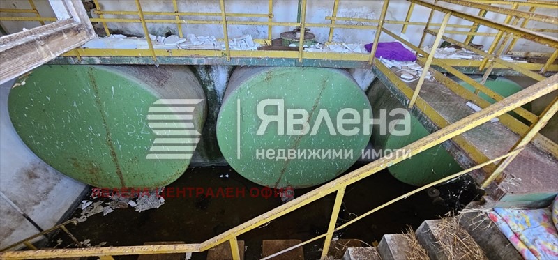 Продава ПРОМ. ПОМЕЩЕНИЕ, с. Грозден, област Бургас, снимка 14 - Производствени сгради - 53778990