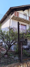 Продава КЪЩА, гр. Перник, Байкушева махала, снимка 2