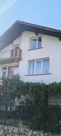 Продава КЪЩА, град Перник, Байкушева махала • 239000 € • 81222542 — Holmes.bg