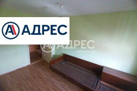 Продава  Многостаен, гр. Исперих