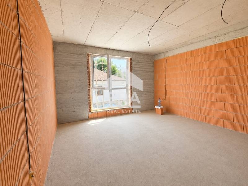 Продава 3-СТАЕН, гр. Варна, Колхозен пазар, снимка 3 - Апартаменти - 55122309