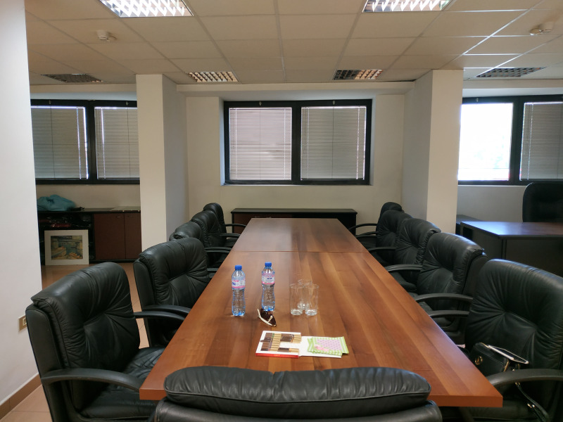 En venta  Oficina Sofia , Mladost 3 , 254 metros cuadrados | 22409246 - imagen [8]