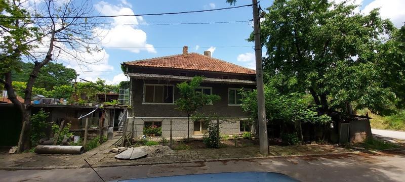 Продава КЪЩА, гр. Провадия, област Варна, снимка 1 - Къщи - 48184840