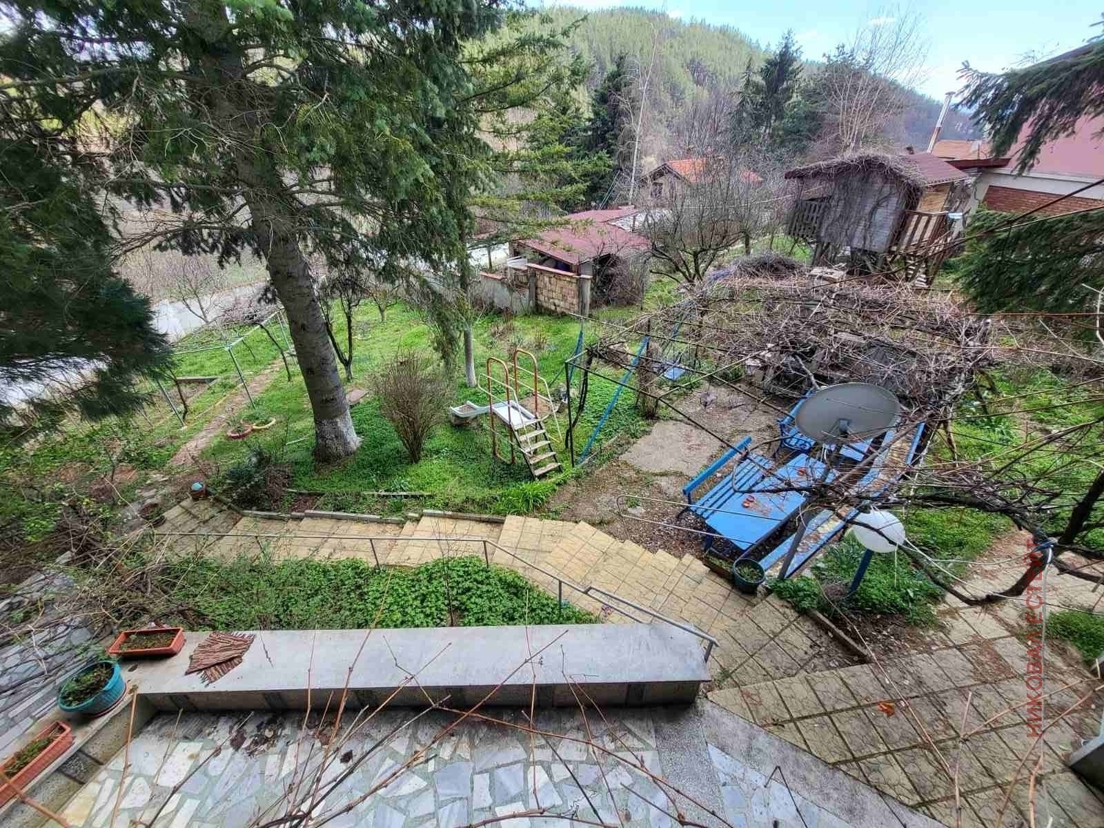 Продава КЪЩА, с. Осоица, област София област, снимка 16 - Къщи - 54194463