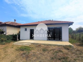 Продажба на имоти в с. Старо Оряхово, област Варна - изображение 8 