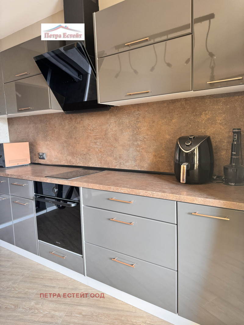 Продава 4-СТАЕН, гр. Варна, Бриз, снимка 4 - Апартаменти - 53471625