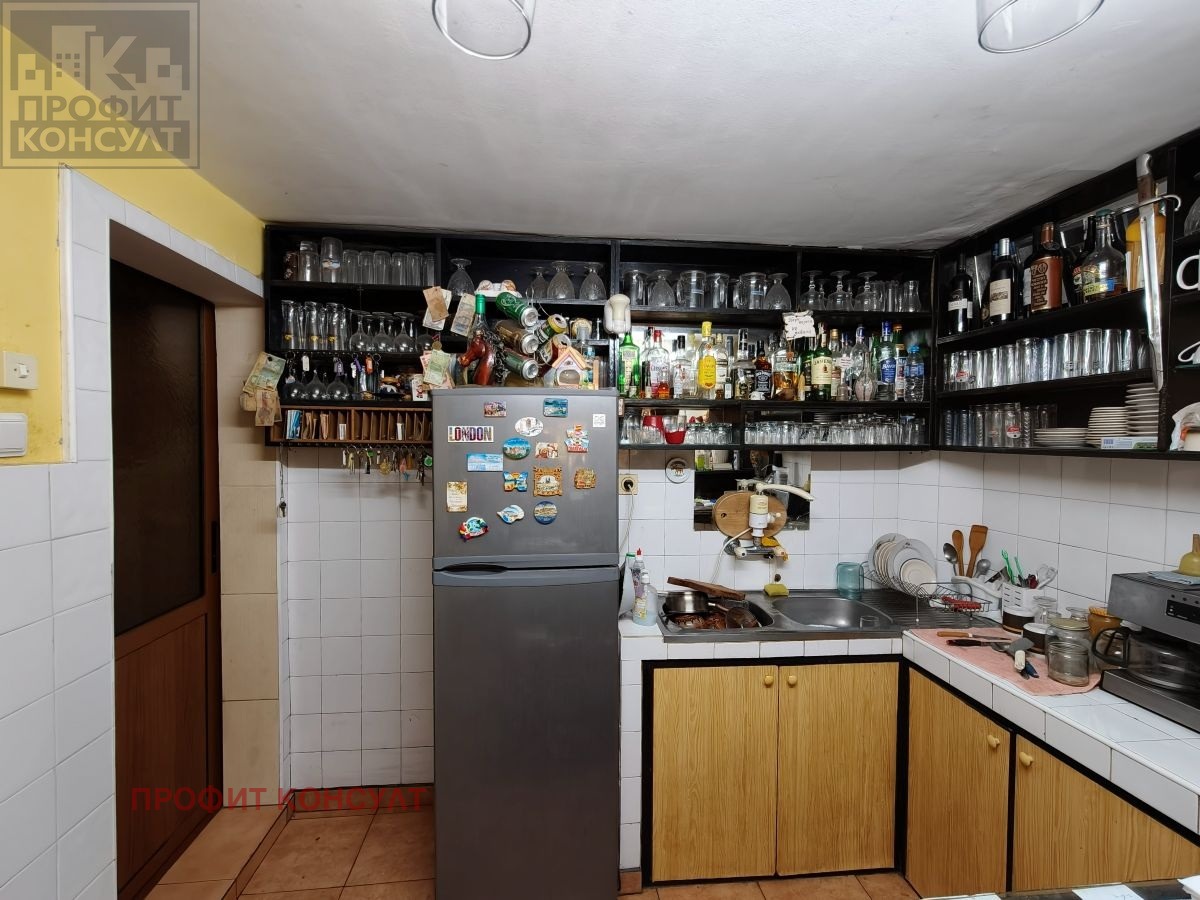 Продава ХОТЕЛ, с. Малки чифлик, област Велико Търново, снимка 14 - Хотели - 55084820