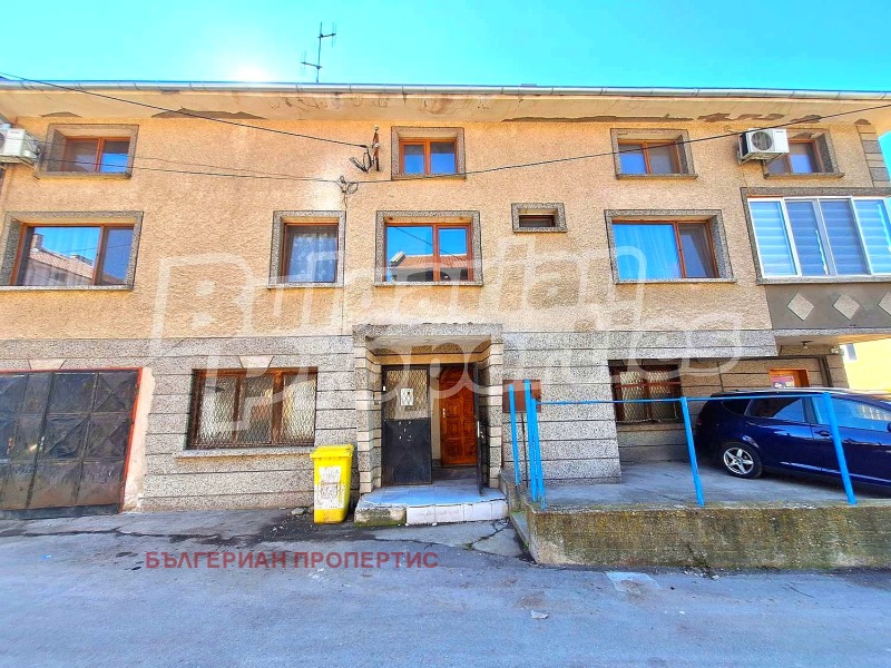 Продава КЪЩА в област Велико Търново, гр. Свищов - 450 кв.м / 220 000 € » 430 282.60 лв., БЪЛГЕРИАН ПРОПЕРТИС
