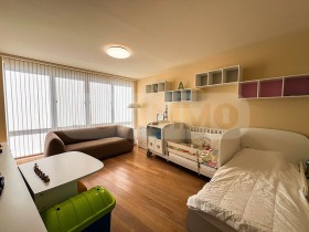 3 bedroom m-t Saltanat, Varna 11