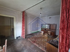 ЕТАЖ ОТ КЪЩА, 90 m2