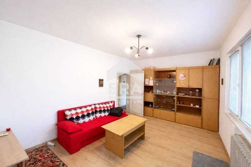 Продава 2-СТАЕН, гр. София, Оборище, снимка 2 - Апартаменти - 53808458