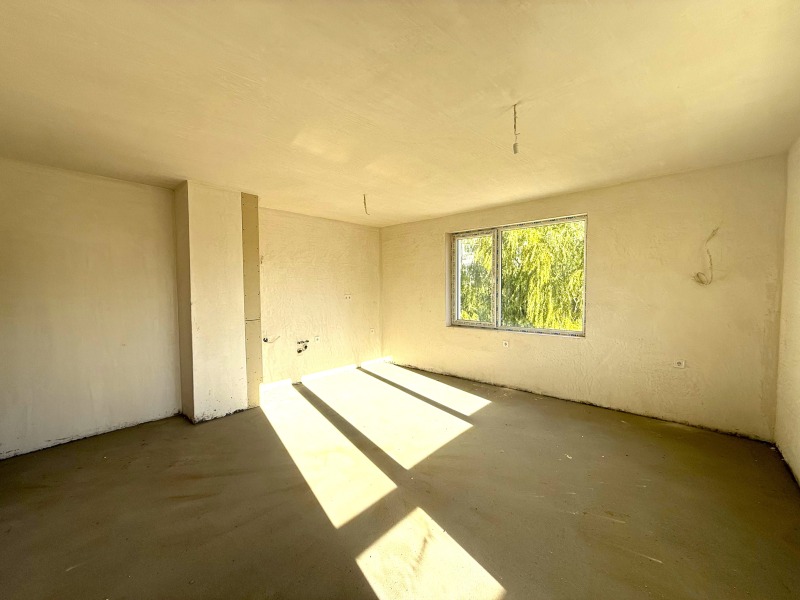 For Sale  2 bedroom Plovdiv , Hristo Smirnenski , 98 sq.m | 32842918 - image [3]