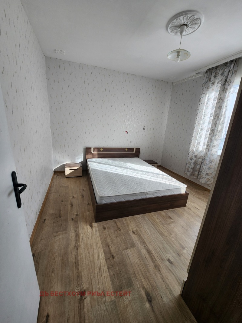 Продава 3-СТАЕН, гр. Варна, Трошево