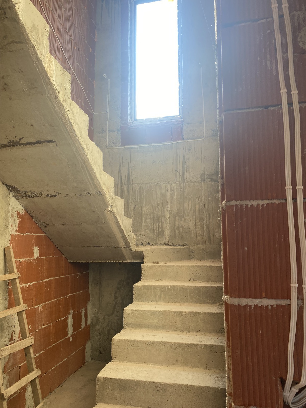 Продава КЪЩА, гр. София, с. Волуяк, снимка 12 - Къщи - 54043591