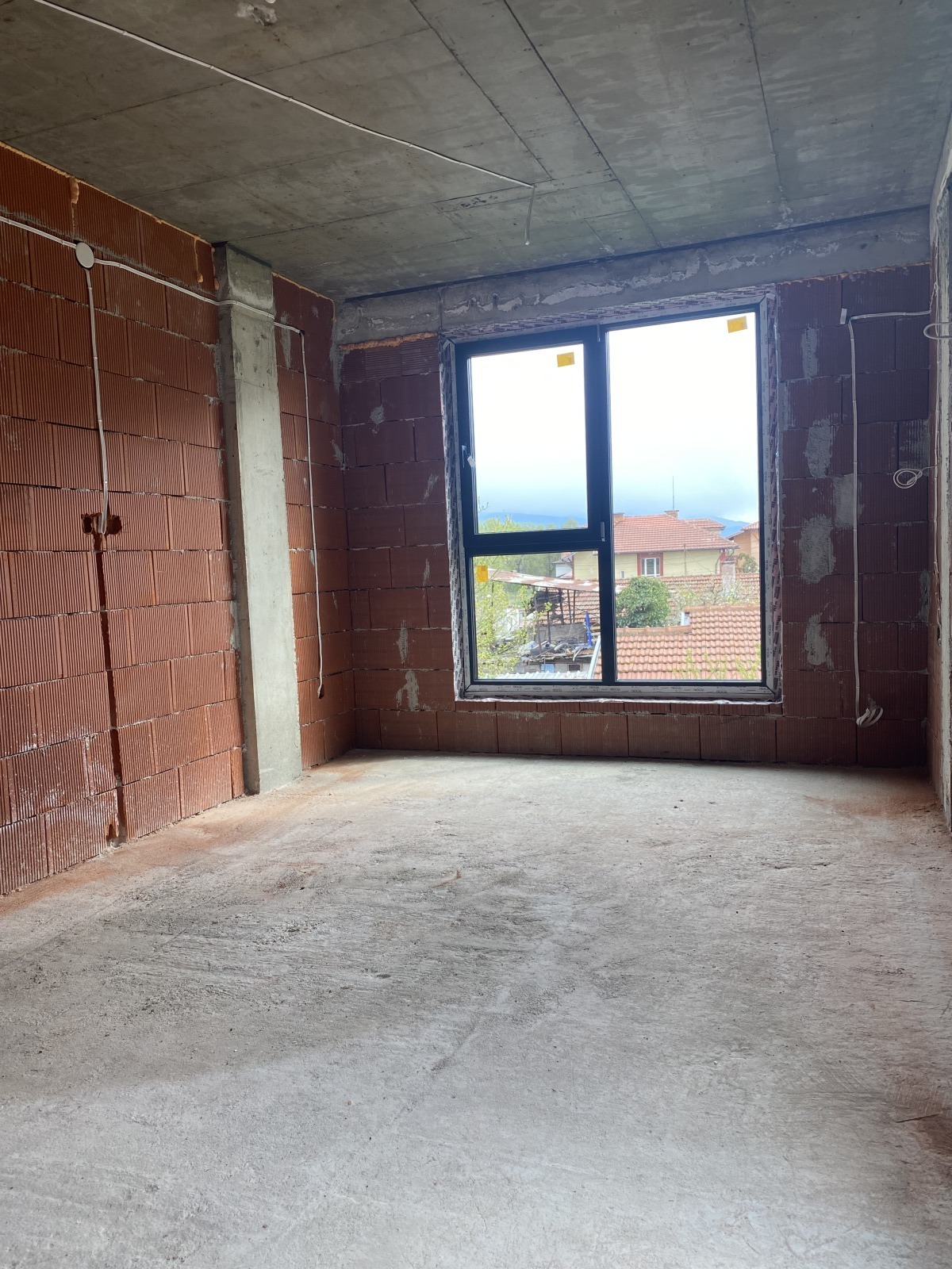 Продава КЪЩА, гр. София, с. Волуяк, снимка 16 - Къщи - 54043591
