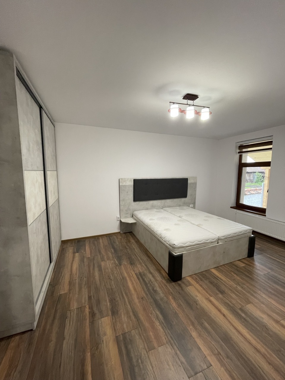 Продава КЪЩА, гр. Златарица, област Велико Търново, снимка 11 - Къщи - 55440019