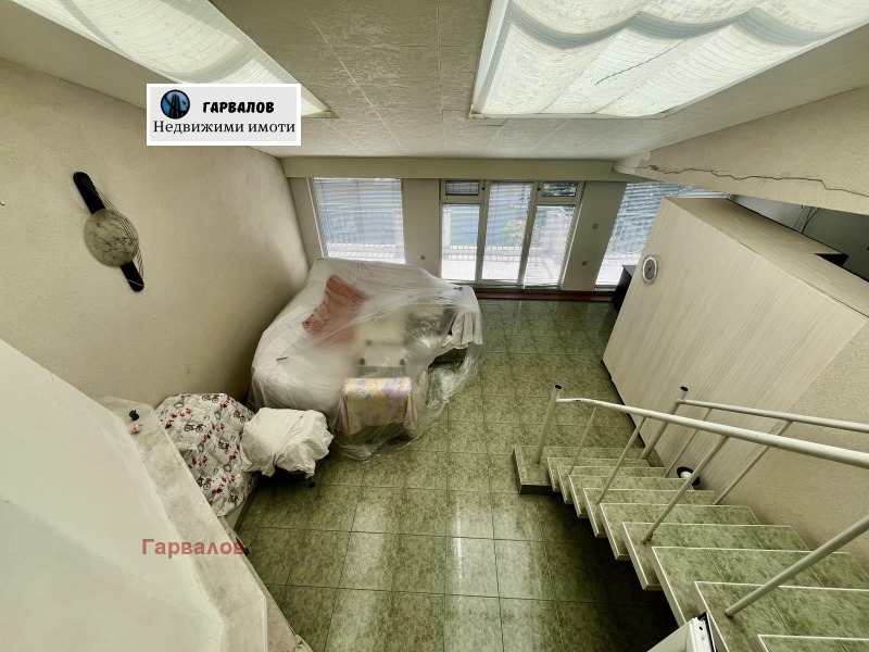 Продава МНОГОСТАЕН в град Русе, Център - 168 кв.м / 320 000 € » 625 865.60 лв., Гарвалов