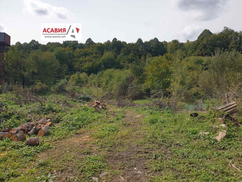 Продава ПАРЦЕЛ в област Ловеч, с. Черни Осъм - 964 кв.м / 45 000 € » 88 012.35 лв., АСАВИЯ